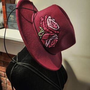 Chic Burgundy Hat with Floral Embroidery